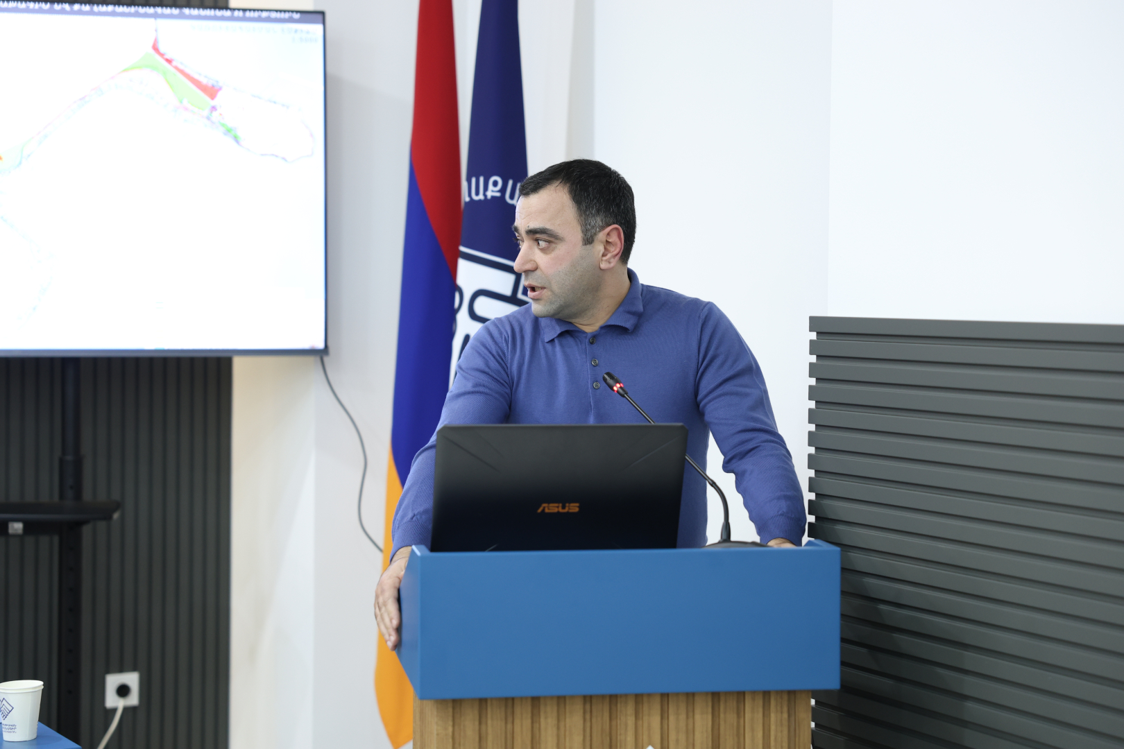image-slide