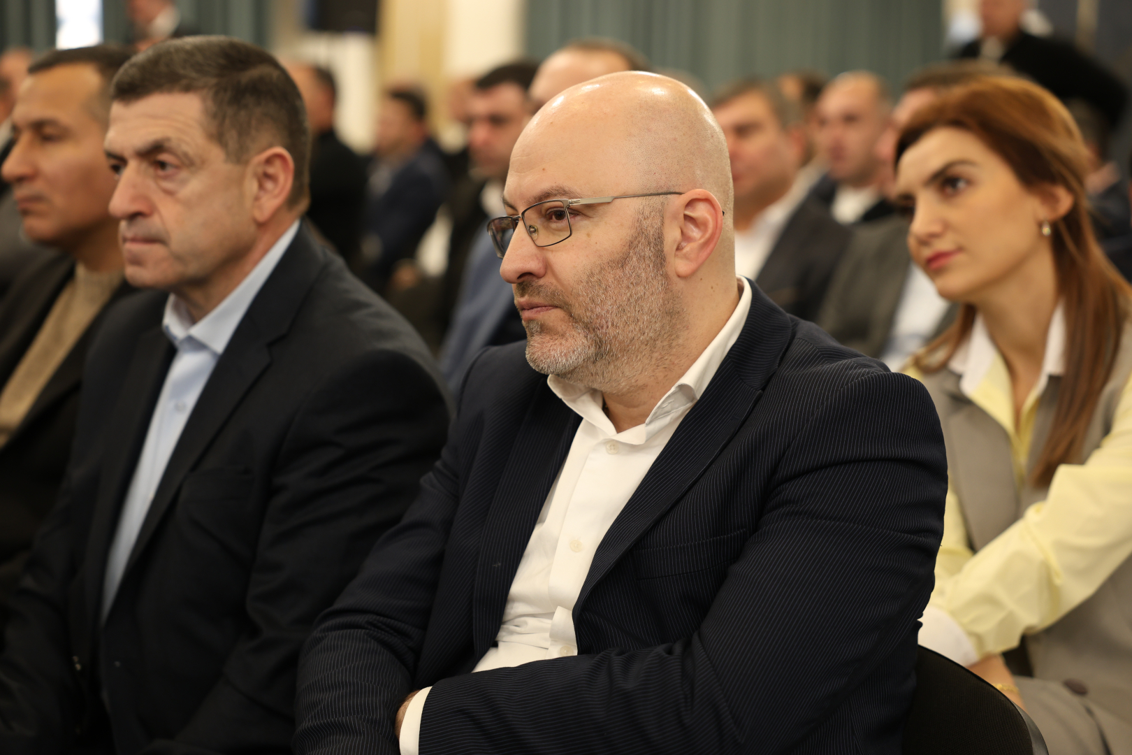 image-slide