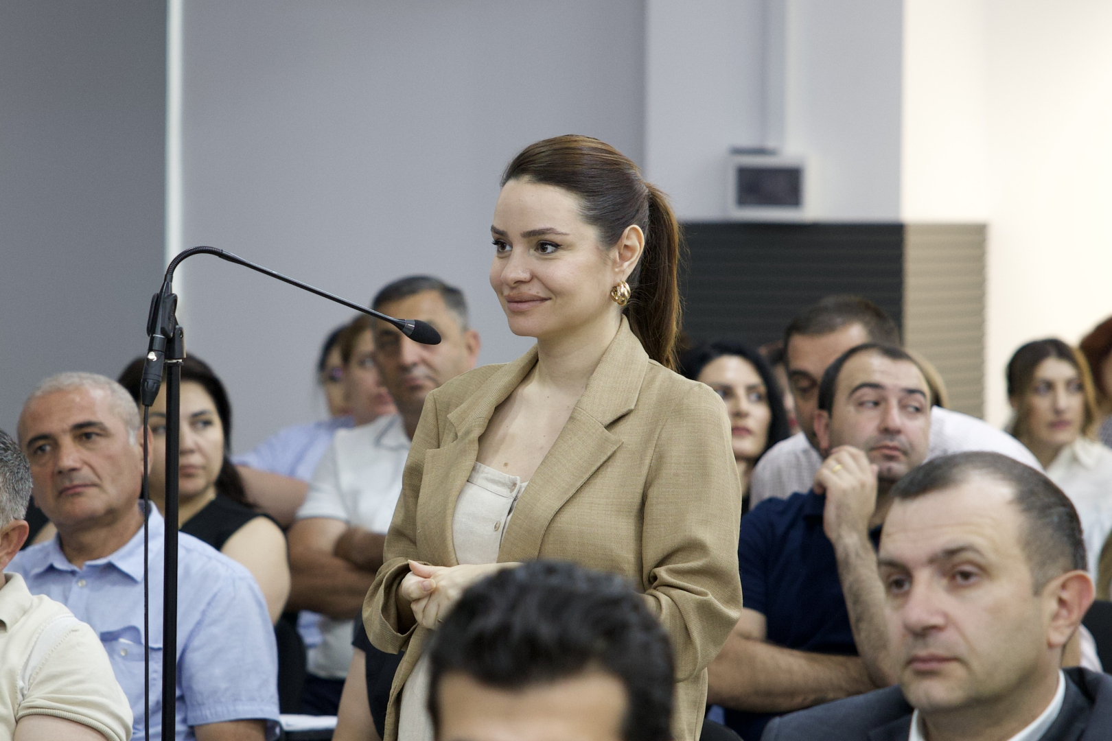 image-slide